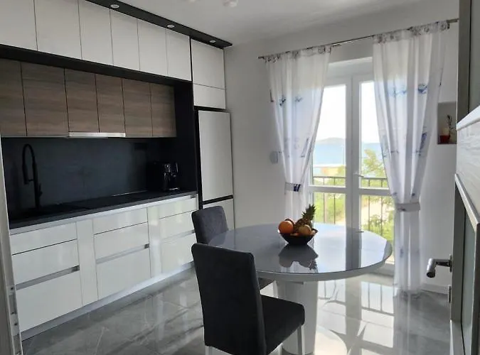 Airport Split * Kaštel Štafilić